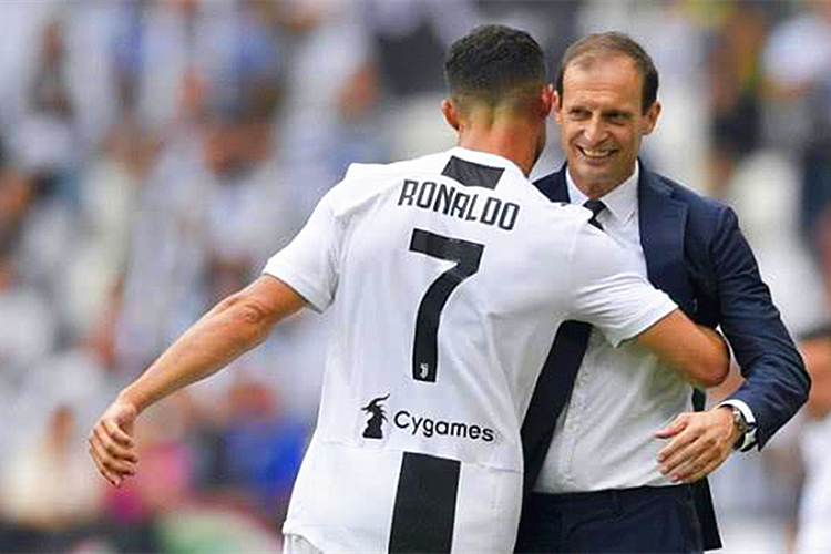 爱游戏入口-阿贾克斯训练开放日；转会期强势反弹引欢呼；NBA总决赛在即；身体对抗强度拉满的简单介绍