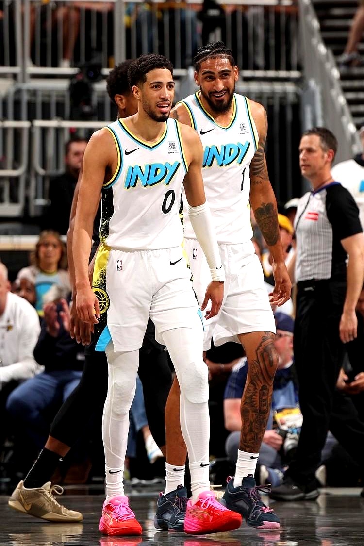 爱游戏入口-赛后意甲传出新动向；密尔沃基雄鹿临场应变；管理层表态——引发热议；球队文化再被提及的简单介绍